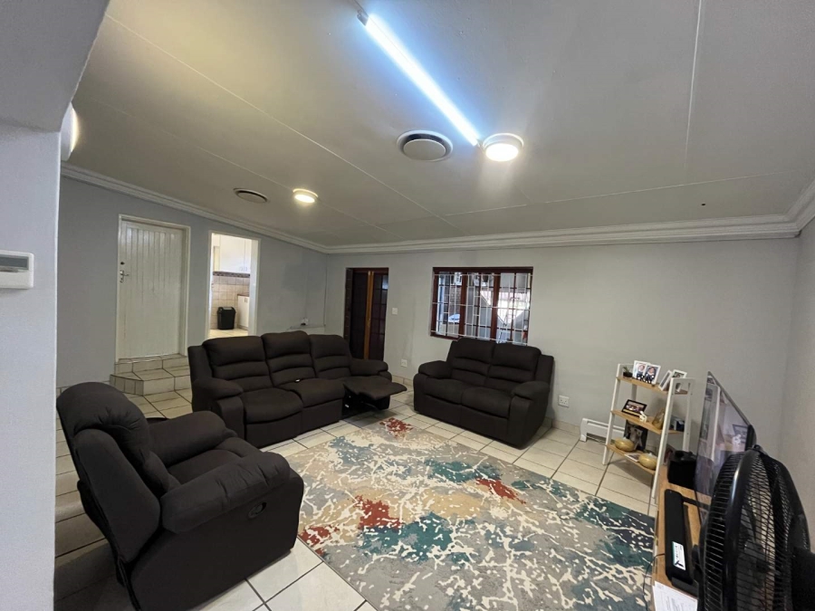 5 Bedroom Property for Sale in Keidebees Northern Cape